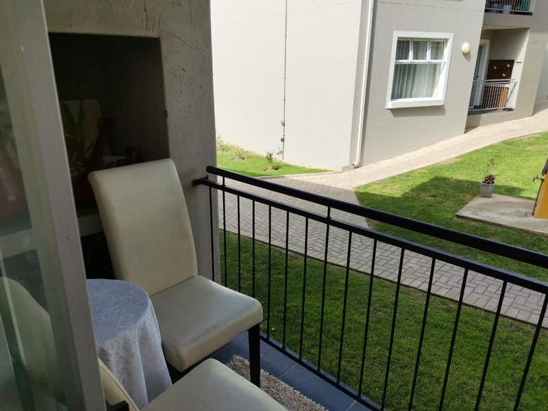 2 Bedroom Property for Sale in Island View Western Cape